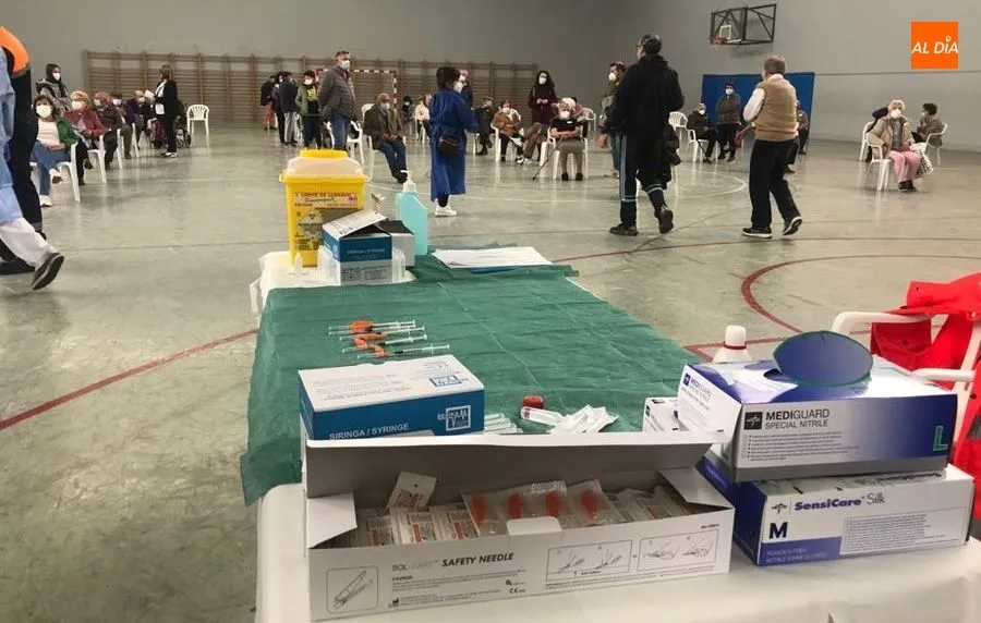 Vacunación masiva a mayores de 80 años en Santa Marta de Tormes