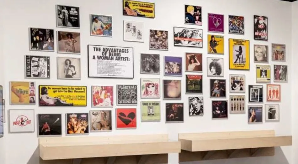 Durante la Semana Santa se puede visitar la muestra ‘Naked Vinyls’ de Montse Galán
