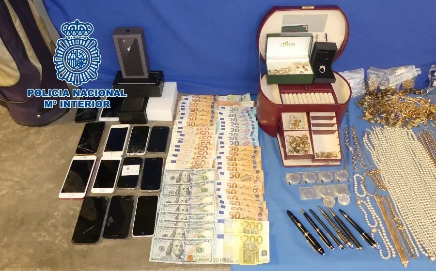 Parte del material intervenido por la Policía en esta operación