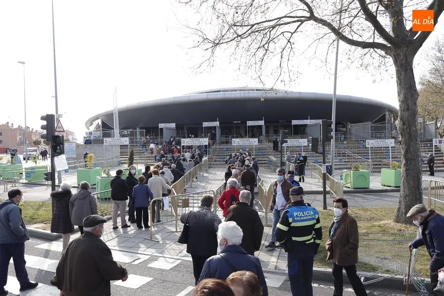 Una de las vacunaciones masivas de la semana anterior en Salamanca. Foto de archivo