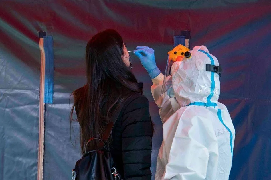 La incidencia de la pandemia tras la Semana Santa registra mejores datos en la USAL que en el...