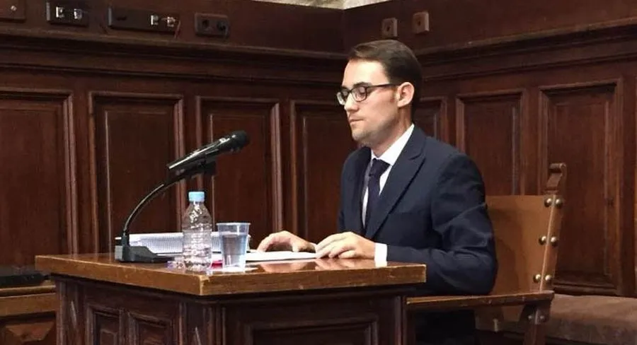 El origen del trabajo premiado es la tesis doctoral que Ángel Fernández defendió en septiembre de 2019, bajo la dirección del profesor de la Universidad de Salamanca Augusto Martín de la Vega