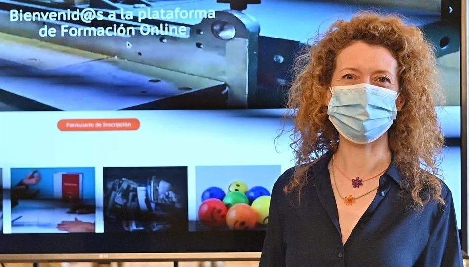 La concejala de Familia e Igualdad de Oportunidades del Ayuntamiento de Salamanca, Ana Suárez, en la presentación de esta iniciativa