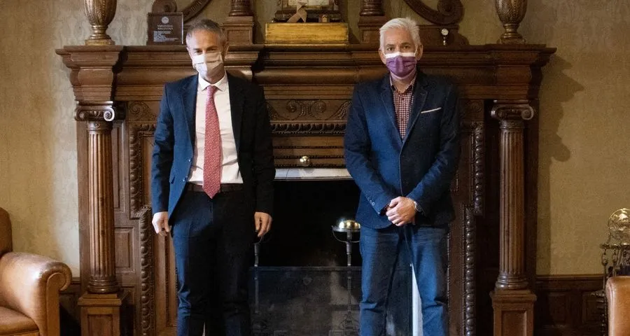 El rector de la Universidad de Salamanca, Ricardo Rivero, y Marcelino Muñoz García, nuevo secretario provincial de UGT en Salamanca