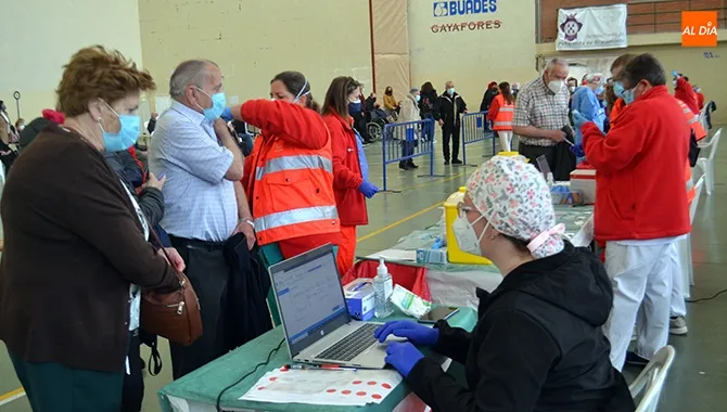 Imagen de una de las jornadas de vacunación en Peñaranda. Archivo