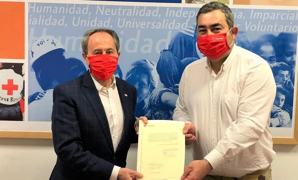 Finalizado el proceso electoral el pasado mes de marzo con la proclamación del nuevo Comité Comarcal, el presidente Provincial, Jesús Juanes, ha entregado el nombramiento al nuevo Presidente de la Asamblea de Santa Marta de Tormes