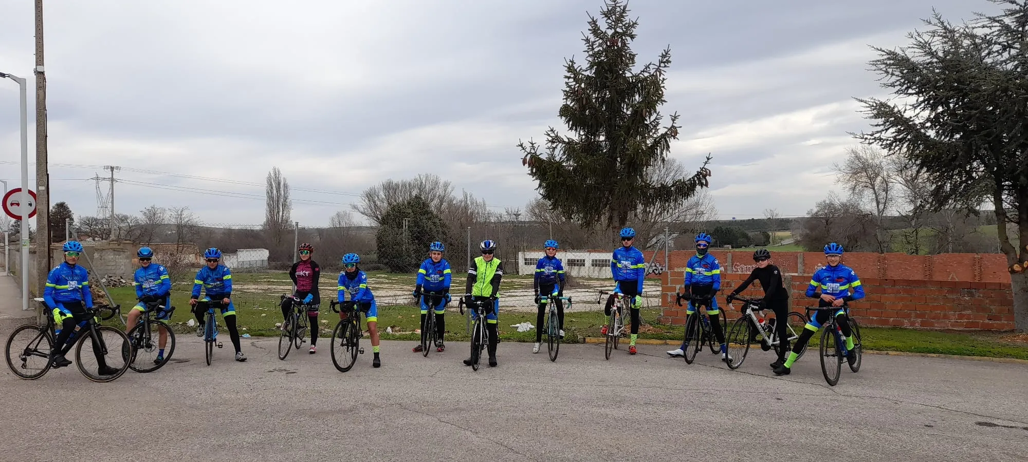 Triple cita para la Escuela de Ciclismo Salmantina con Zamora y La Virgen del Camino como...