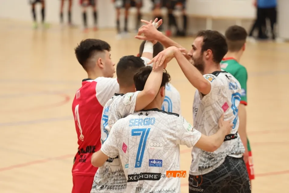 El FS Salamanca Unionistas celebra un tanto / Lydia González