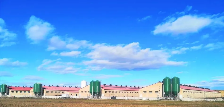 FARCAV es la mejor solución para instalaciones de autoconsumo en el campo  