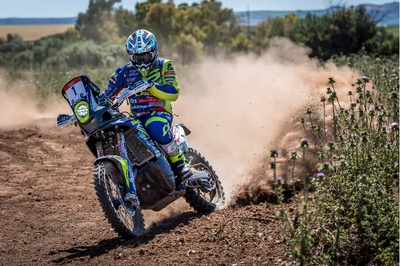 Lorenzo Santolino, en su moto