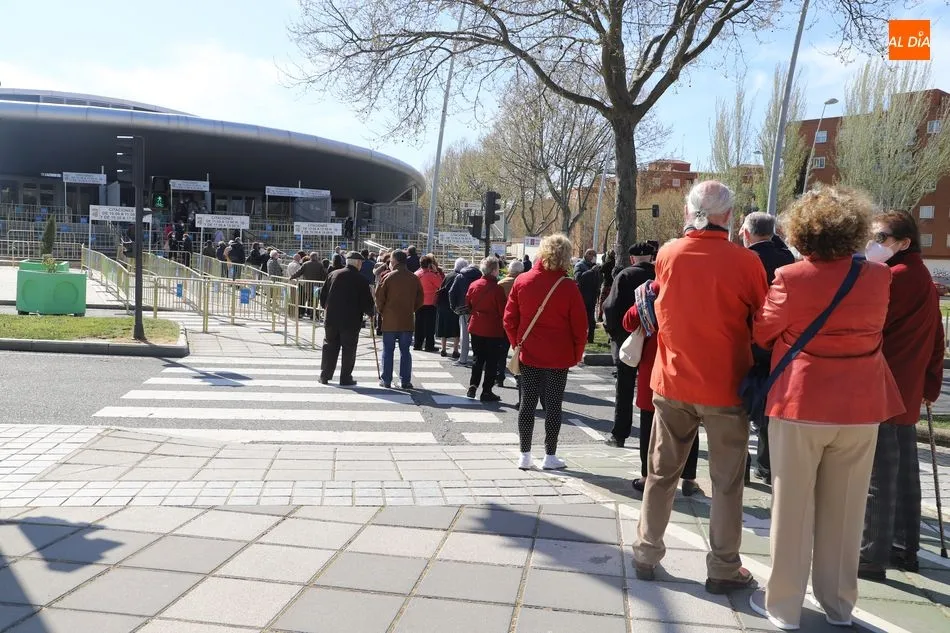 Vacunaciones en el pabellón Multiusos de Salamanca