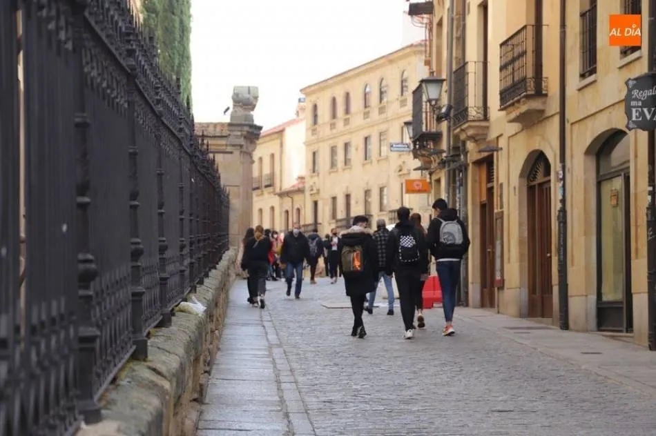 Los hospitalizados siguen a la baja, pero repunta la incidencia a 7 días en Salamanca 
