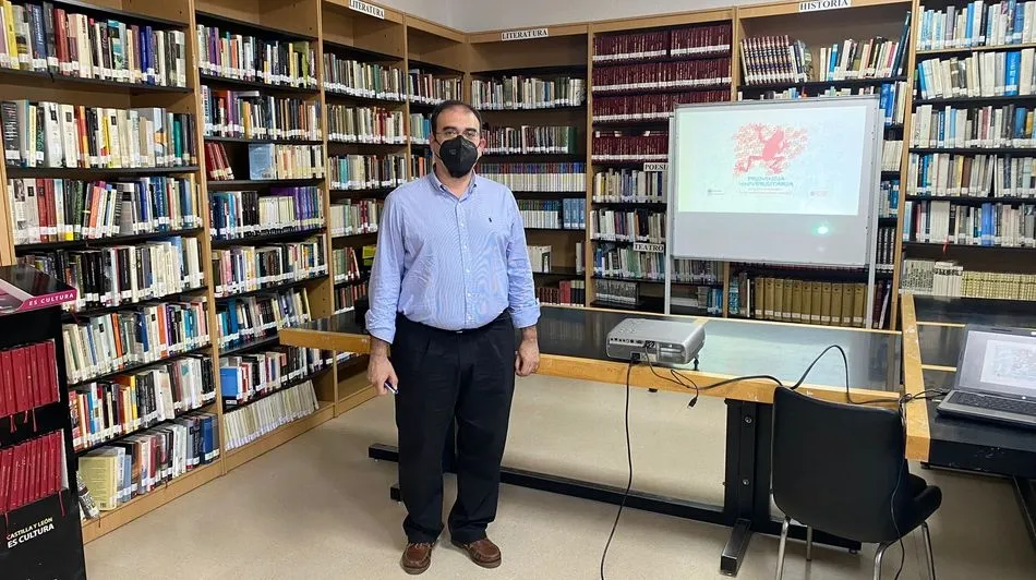 Manuel Fuentes García aborda en Vitigudino el ‘Envejecimiento saludable en el medio rural’