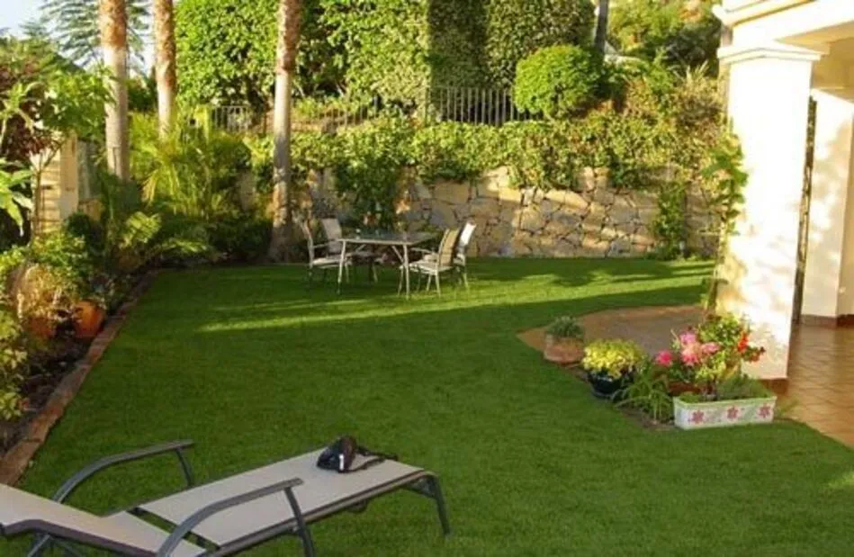 Las viviendas unifamiliares con jardín consumen entre 2 y 5 veces más agua que los pisos