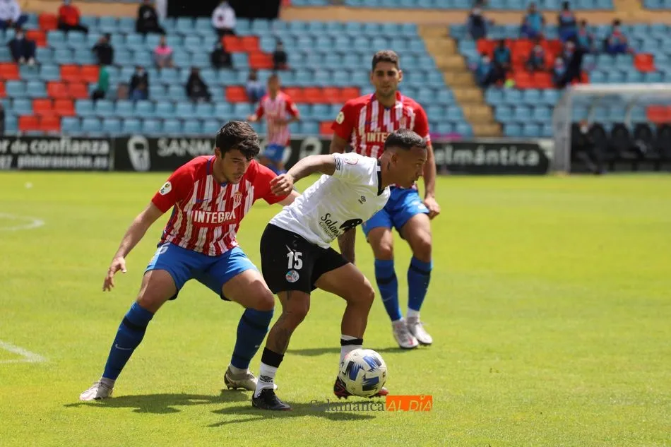 Juancho López, en el partido con el filial del Sporting