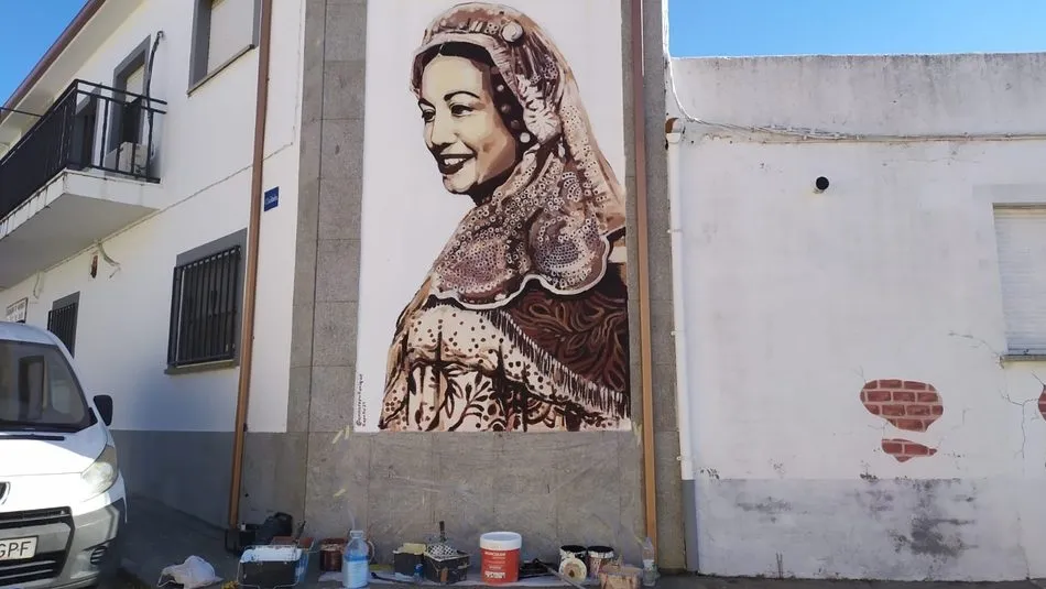 Arranca en Pereña la quinta edición del certamen de pintura mural EnPereñarte  