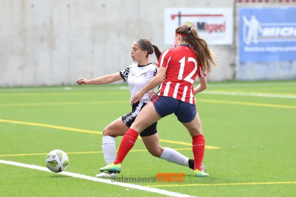 Lauris, en un partido contra el Atleti / Lydia González
