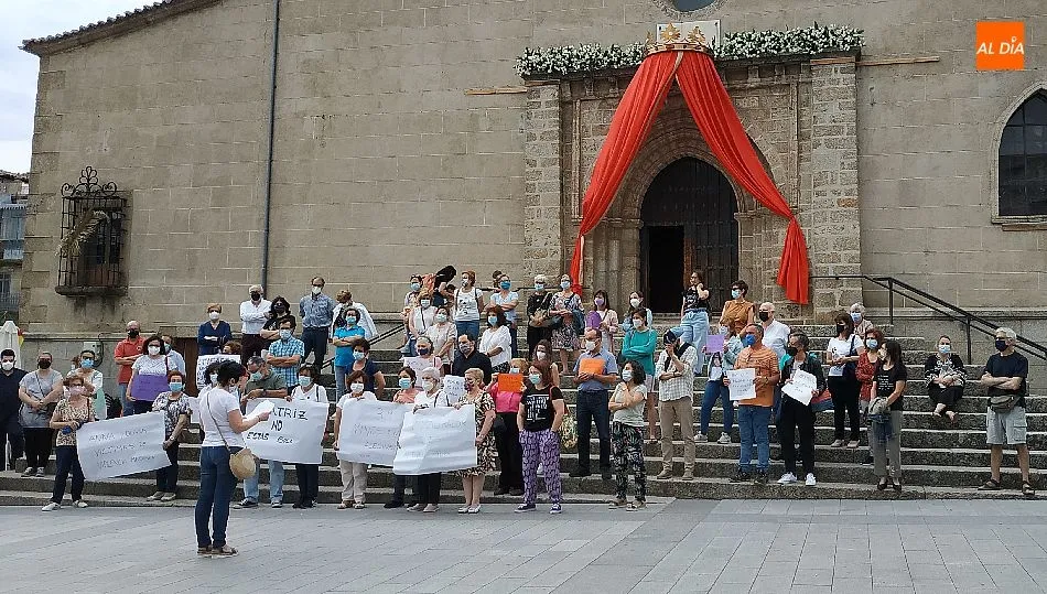 Concentración en la Plaza Mayor de Béjar