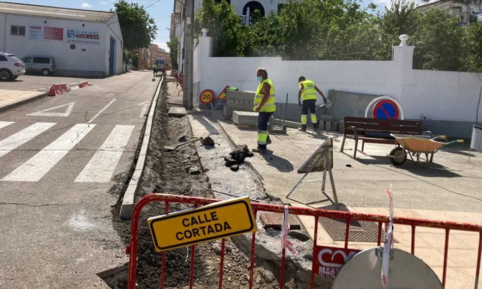 Obras que se están ejecutando en la calle La Solana