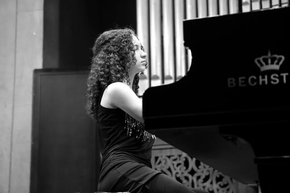 La pianista Andrea Capitán ofrece este domingo un recital en el Auditorio de San Blas