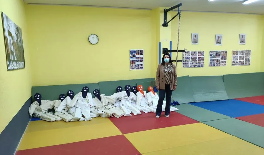 La concejal de Deportes, Silvia González, afirma que “el aula principal del centro es utilizada prioritariamente por las asociaciones para la práctica de diferentes disciplinas deportivas