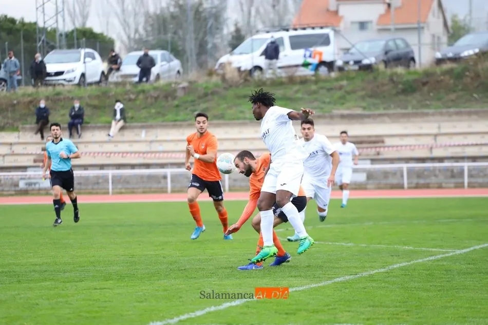 Un encuentro entre ambos equipos / Lydia González