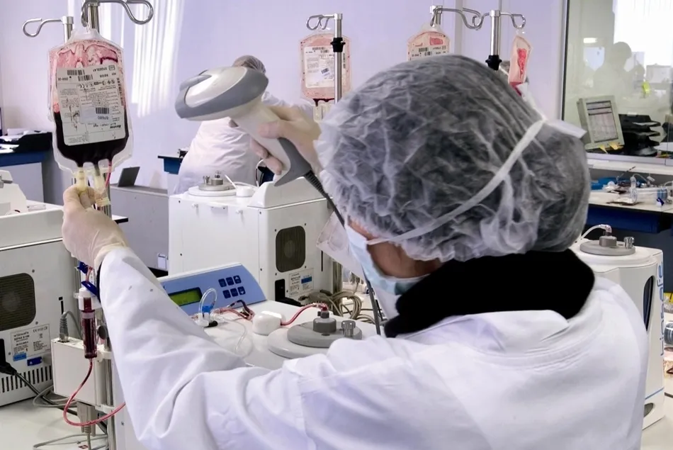 Los Centros de Castilla y León autorizados para realizar extracciones de sangre del cordón umbilical son los 14 hospitales públicos dependientes de la Gerencia Regional de Salud y 3 hospitales privados