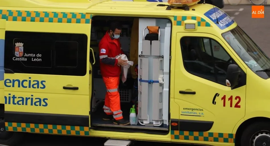 Foto de archivo de una ambulancia del Servicio de Emergencias 112