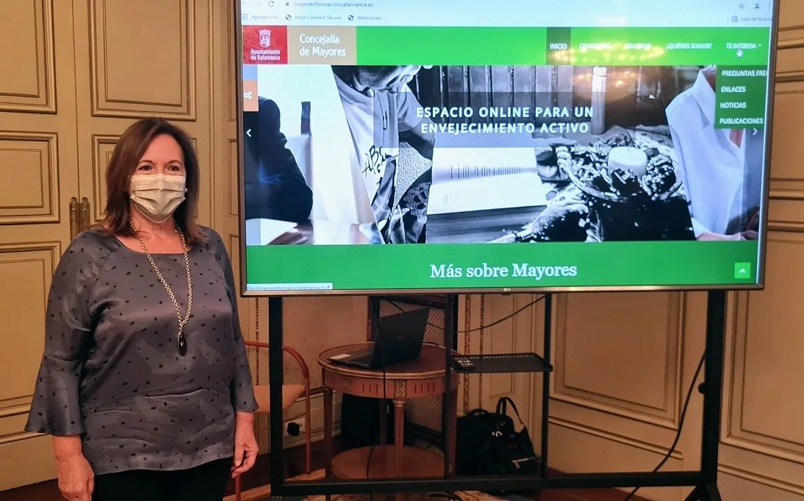 La concejala de Mayores, Isabel Macías, explicó esta iniciativa