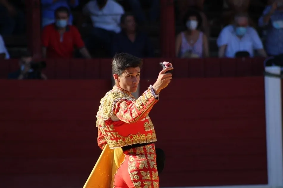 Diosleguarde y Hoyos triunfan en la tercera semifinal del Circuito de Novilladas de CyL  