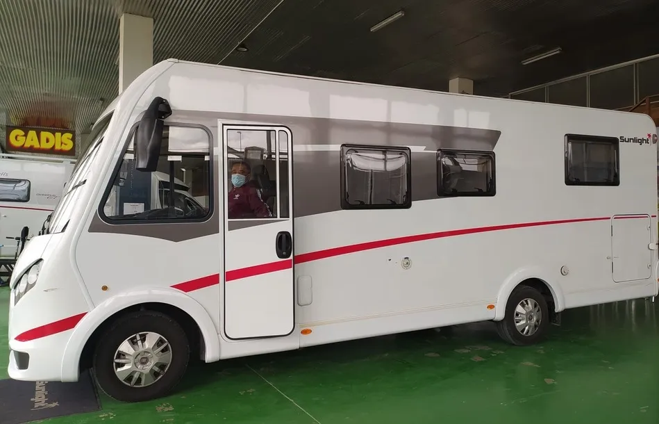 Gadis premia a 15 clientes con un viaje de una semana en autocaravana