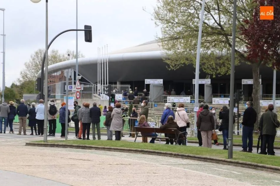 Castilla y León ya ha administrado la pauta completa a todos los mayores de 70 años