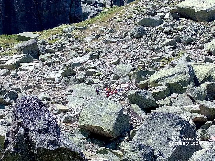 Imagen del salvamento en la Sierra de Béjar - 112 Junta de Castilla y León @112cyl
