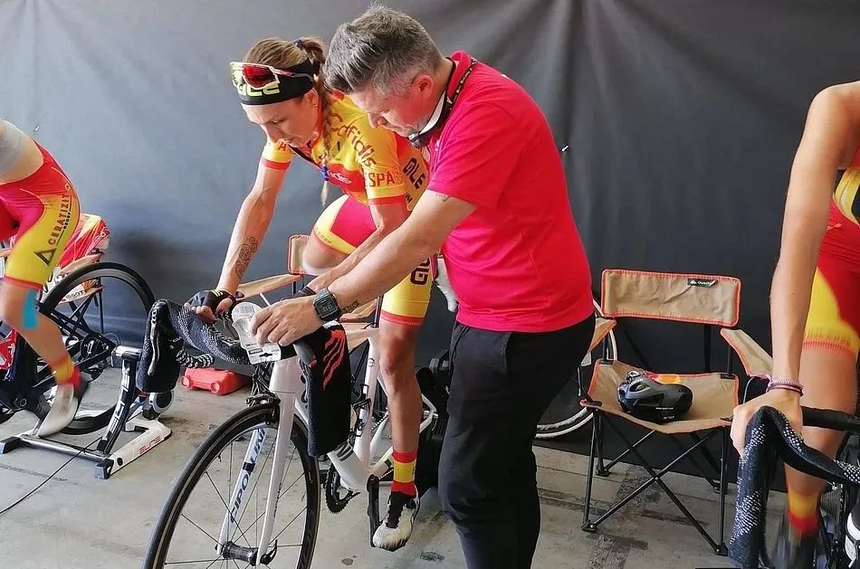 Juanjo Ramos trabajando como técnico de la selección española - EC Promesal