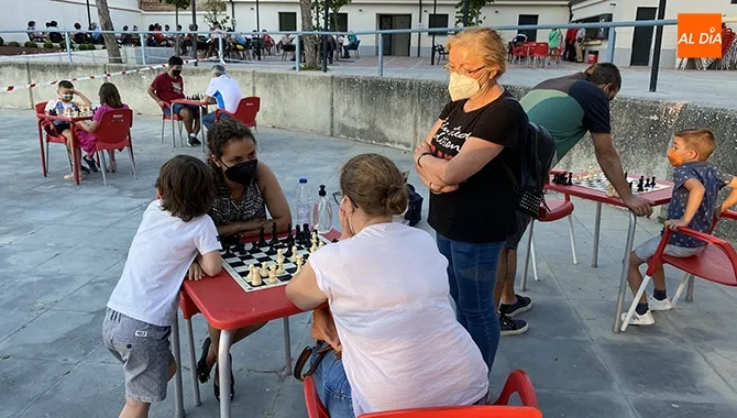 El Parque La Huerta acogía las jornadas infantiles de ajedrez