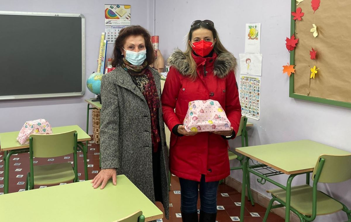 El Centro de Educación de Personas Adultas cierra el trimestre con un Concurso de Postales