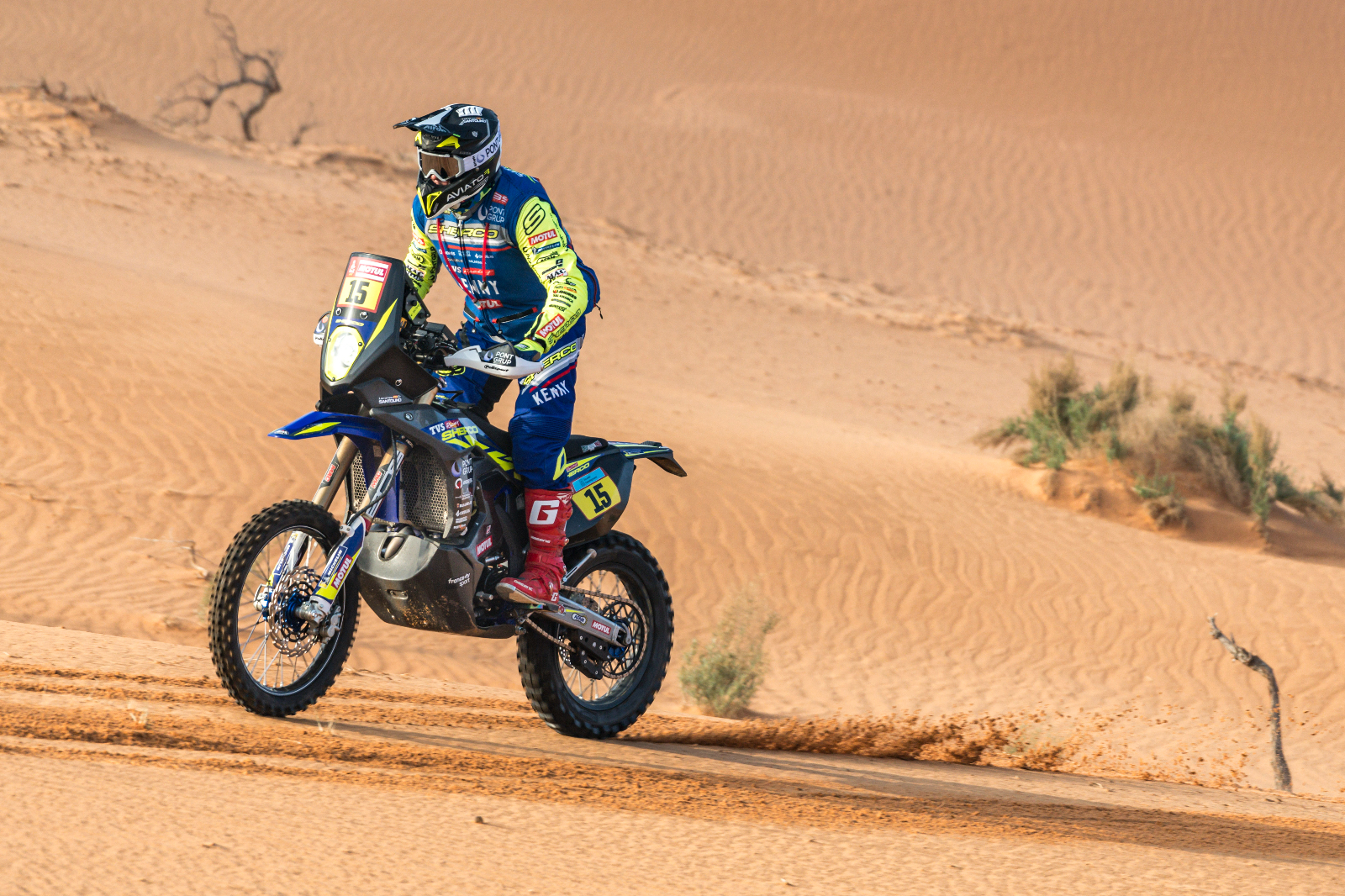 Santolino se lo toma con calma y consolida los réditos de su gran domingo en el Dakar