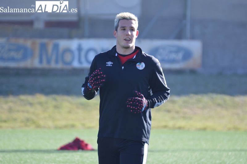 Benítez ya es uno más en un Salamanca UDS que entrena sin Carrasco y Espeso