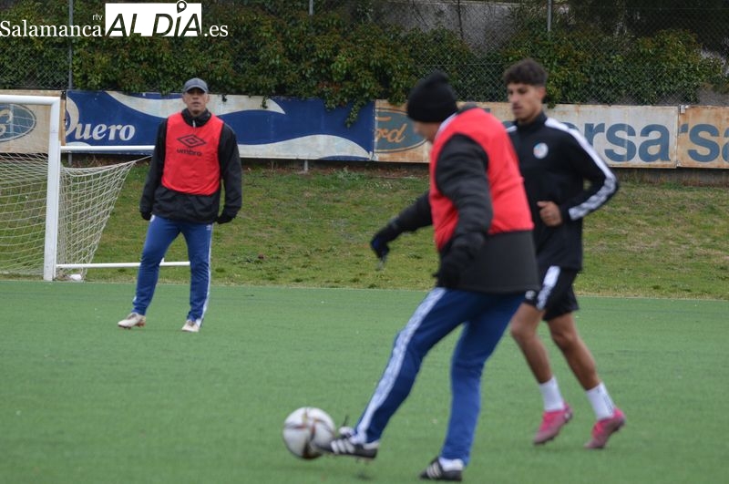Calderón y Robles, los protagonistas del entrenamiento del Salamanca UDS