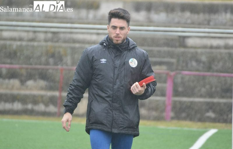El conocido Jorge García, segundo entrenador del Salamanca UDS B