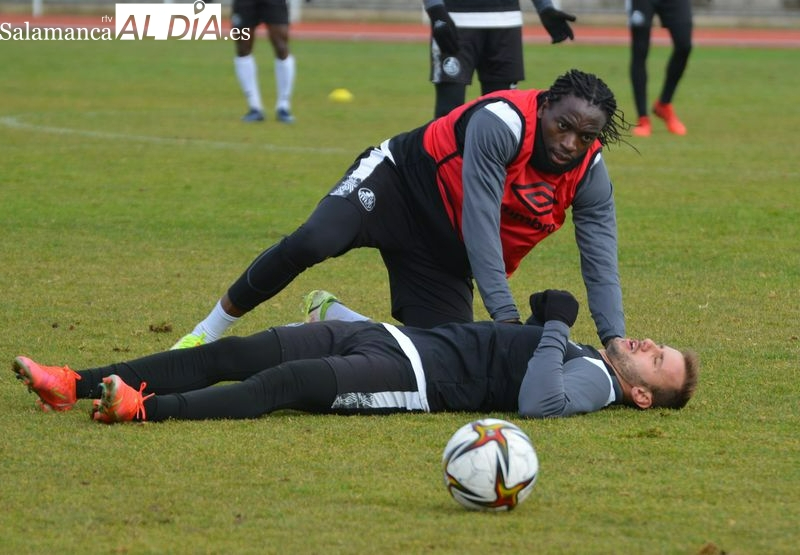 Juancho, Palomares, Espeso, Carmona, Bouba y Fer Romero, las ausencias del Salamanca UDS para Compostela