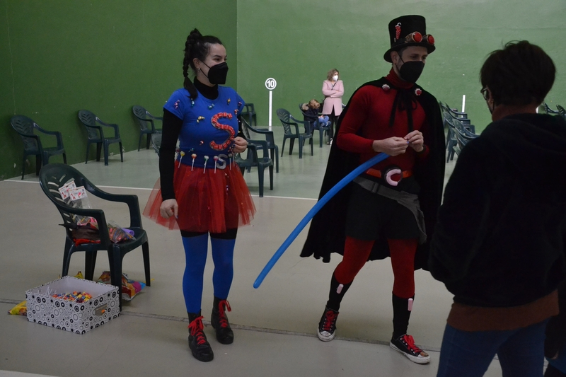 Completada la vacunación infantil con la colaboración de Alúa Teatro para hacerla más llevadera