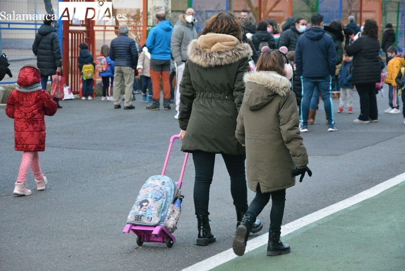 Así ha sido la vuelta al cole de los niños salmantinos tras la Navidad