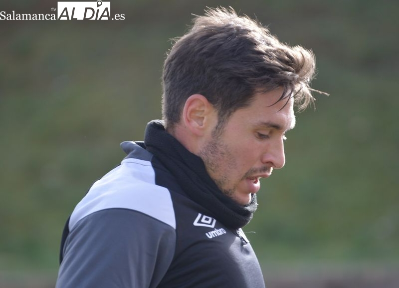 Arencibia: Mi situación es la de quedarme y es lo que voy a hacer. Tengo la confianza del club y el entrenador