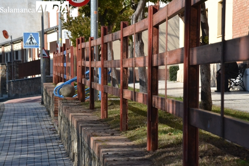 Arranca el montaje de las 1.326 agujas carnavaleras, a cargo de 11 personas