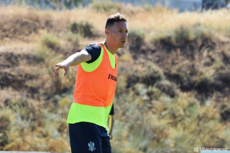 El Salamanca UDS ficha a Manu Moreno y pone la mira en Migue García