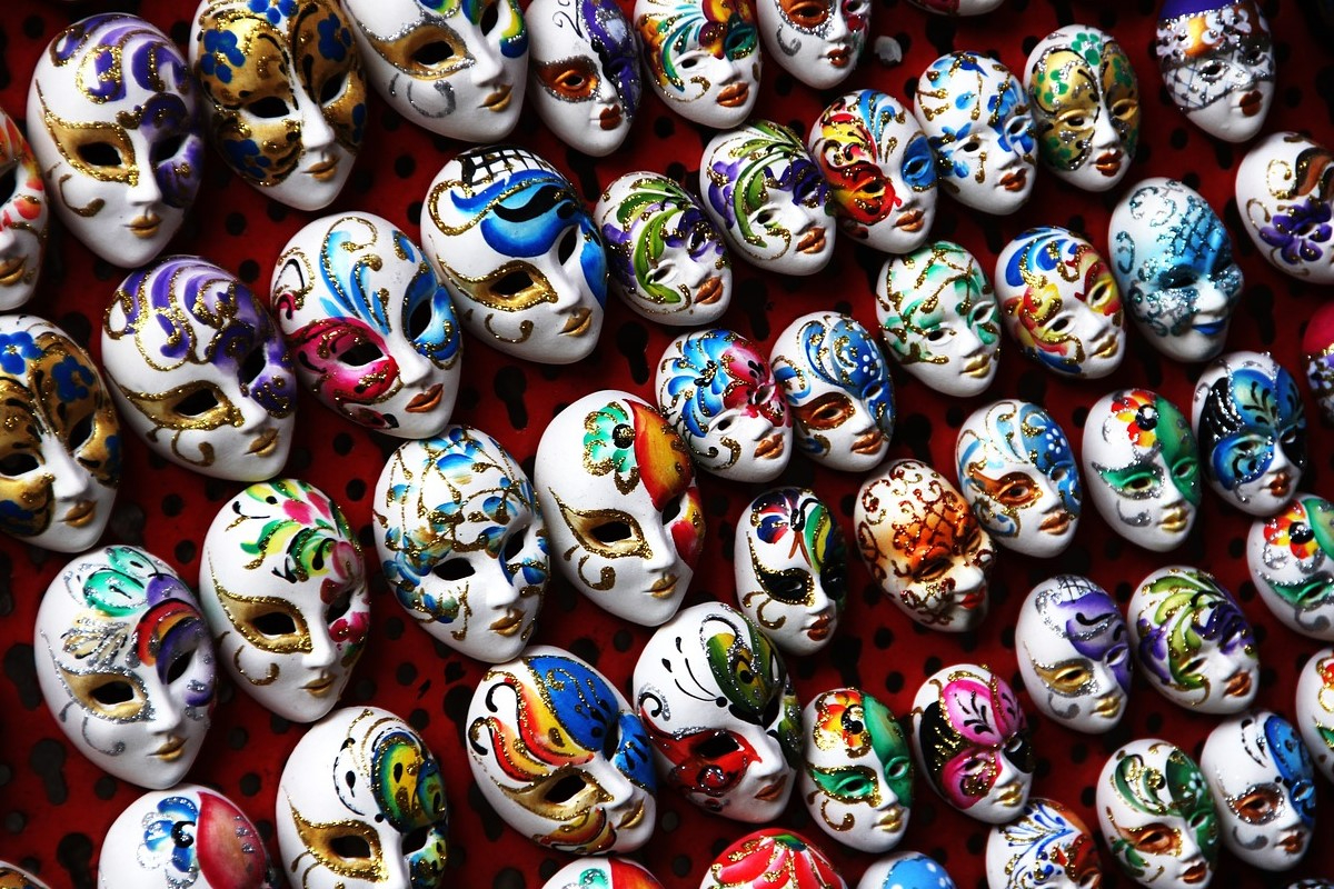 Máscaras y mascarillas