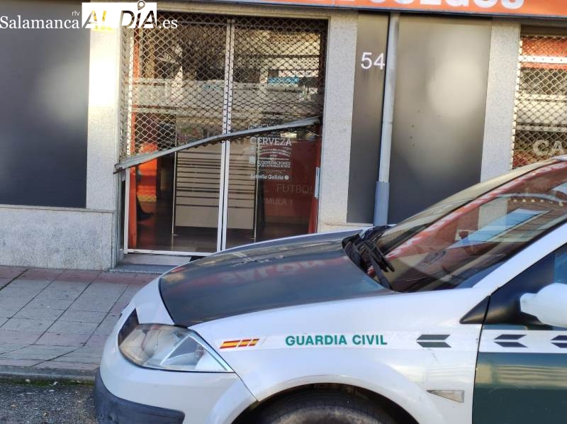 Entran a robar de madrugada en la casa de apuestas de la Avenida de Salamanca