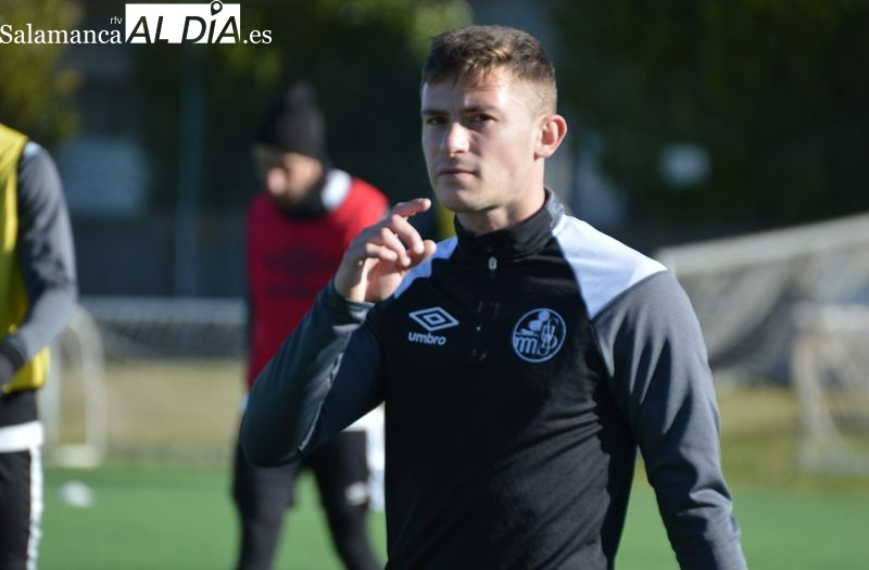 Espeso se suma a las salidas del Salamanca UDS