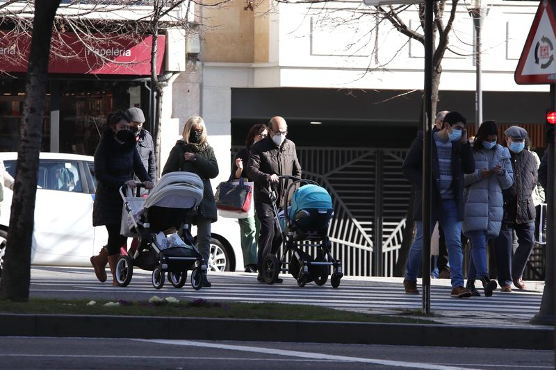 Bajan los contagios por COVID-19 en Salamanca, aunque anota más de 5.000 en una semana y 21 fallecidos en el hospital 